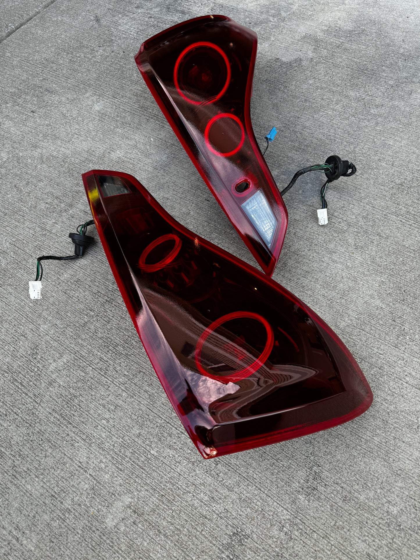 Infiniti G37 Coupe Halo tail light 07-16 G37 CV36 OEM Lights Black