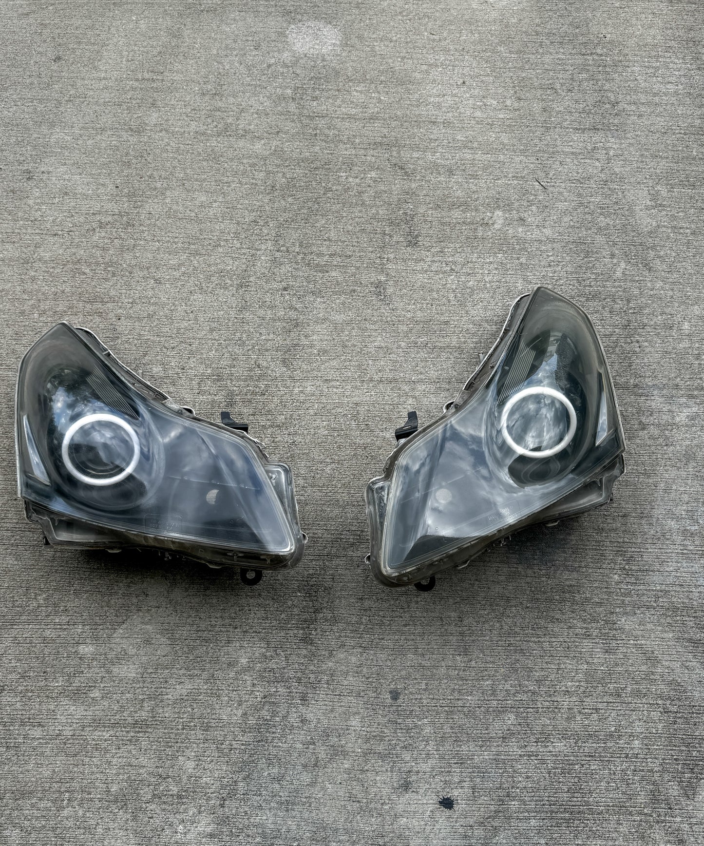 Infiniti G37 (07-09) Halo Headlights DIY Kit | Custom Angel Eyes Lighting Upgrade
