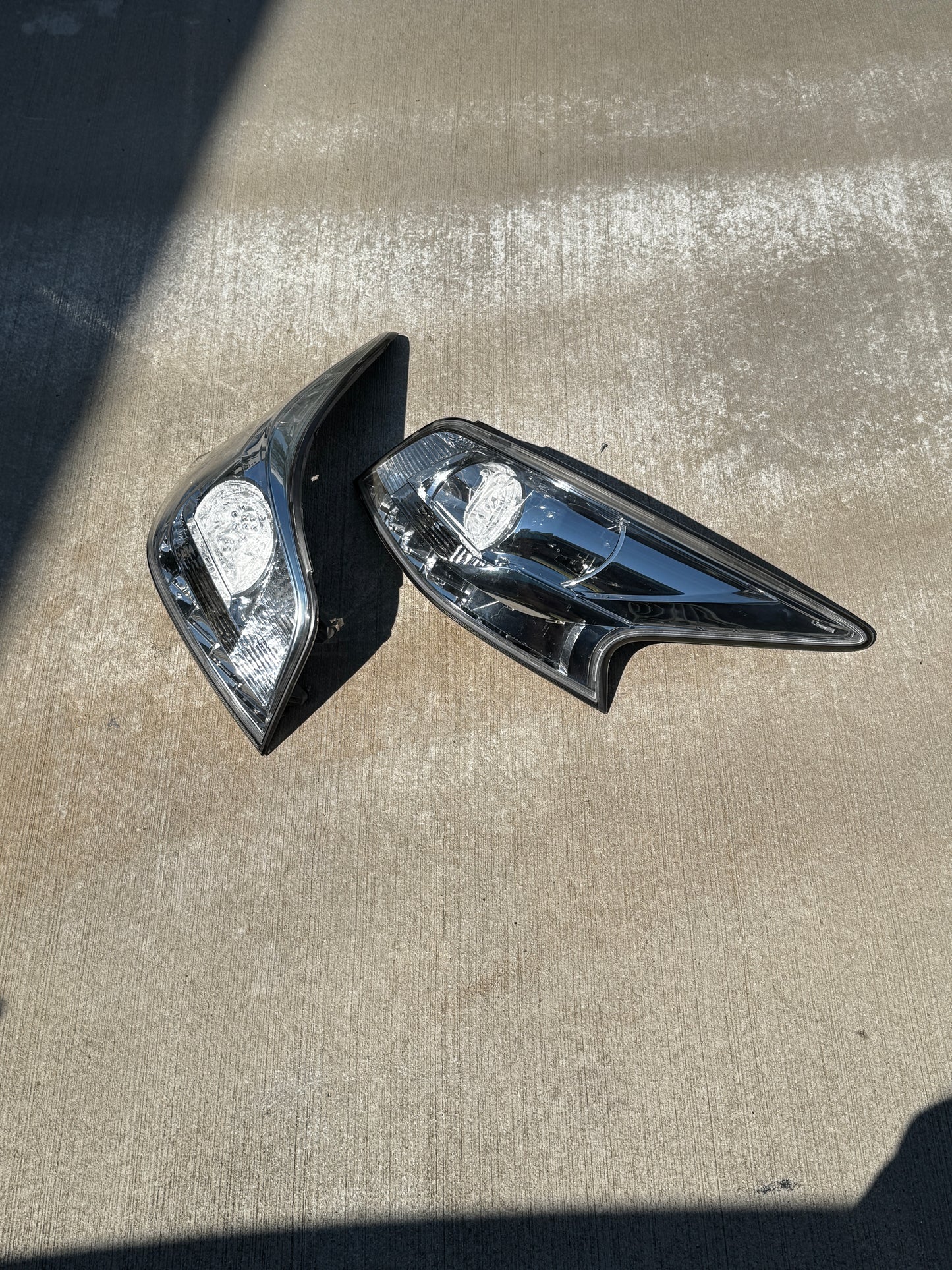 2013-2015 Nissan Altima Clear Tail Lights