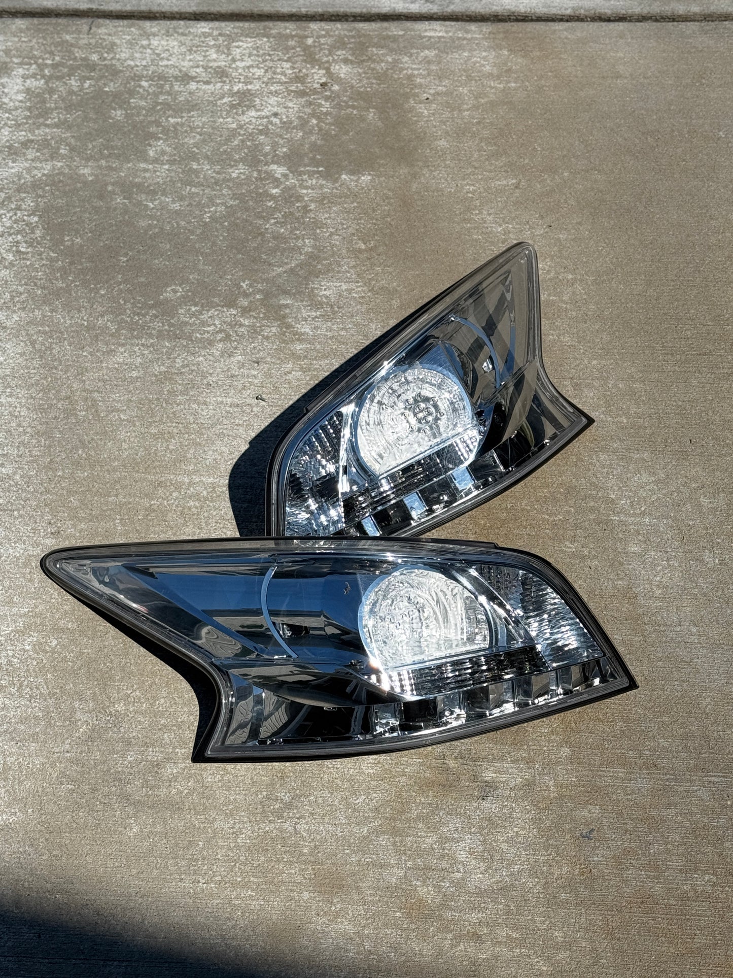 2013-2015 Nissan Altima Clear Tail Lights