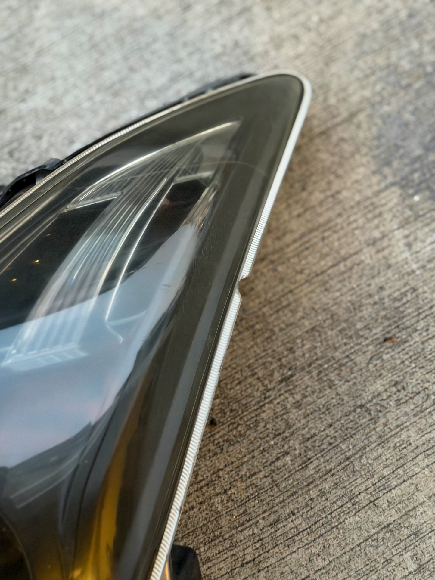 2008-2015 Infiniti G37 Q60 Coupe Halo Headlights *USED*