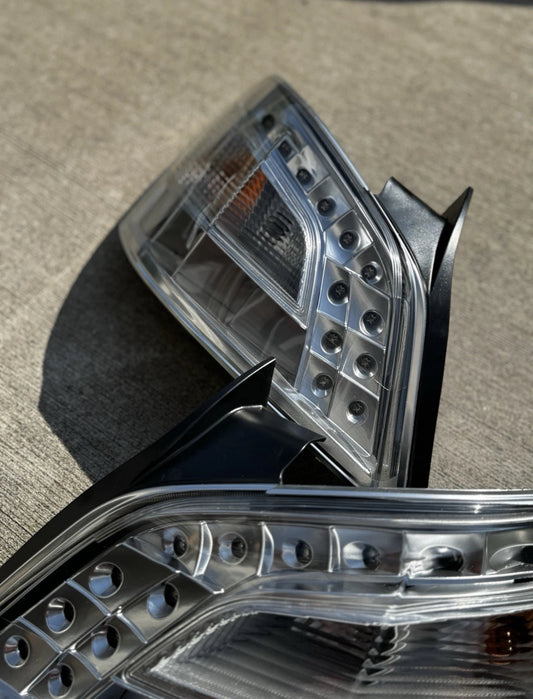 09-14 Nissan Maxima Clear Tail Lights