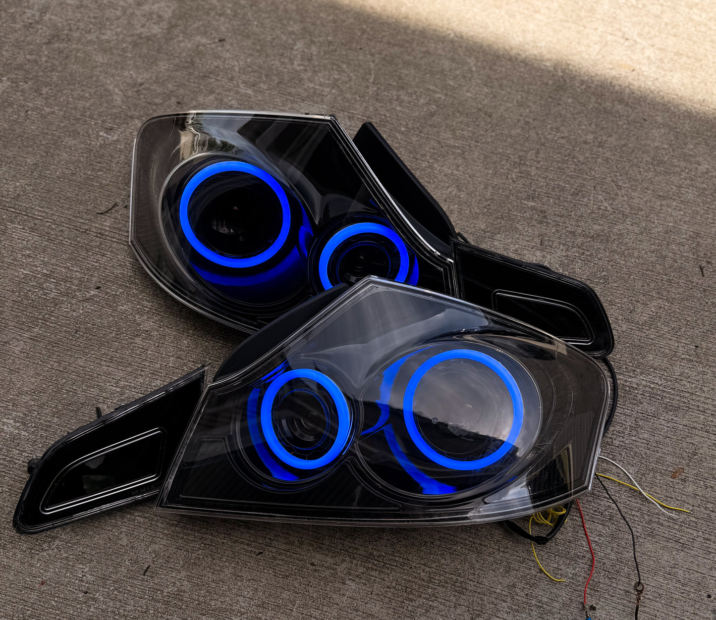 Infiniti G37 V36 G35 Q40 06-14 4dr Sedan Halo Tail Lights with Carbon Fiber RGB
