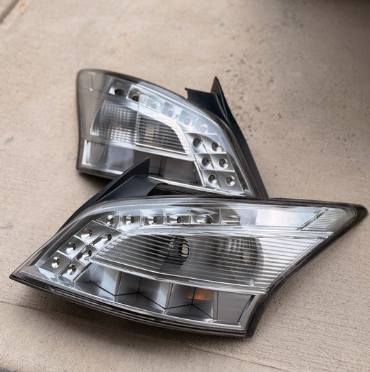 09-14 Nissan Maxima Clear Tail Lights