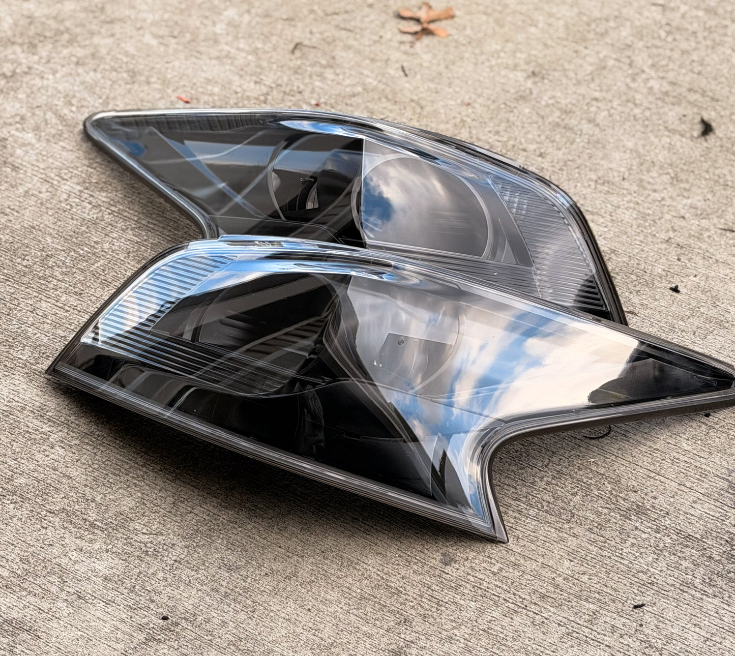 13-15 Altima Clear Tail lights black