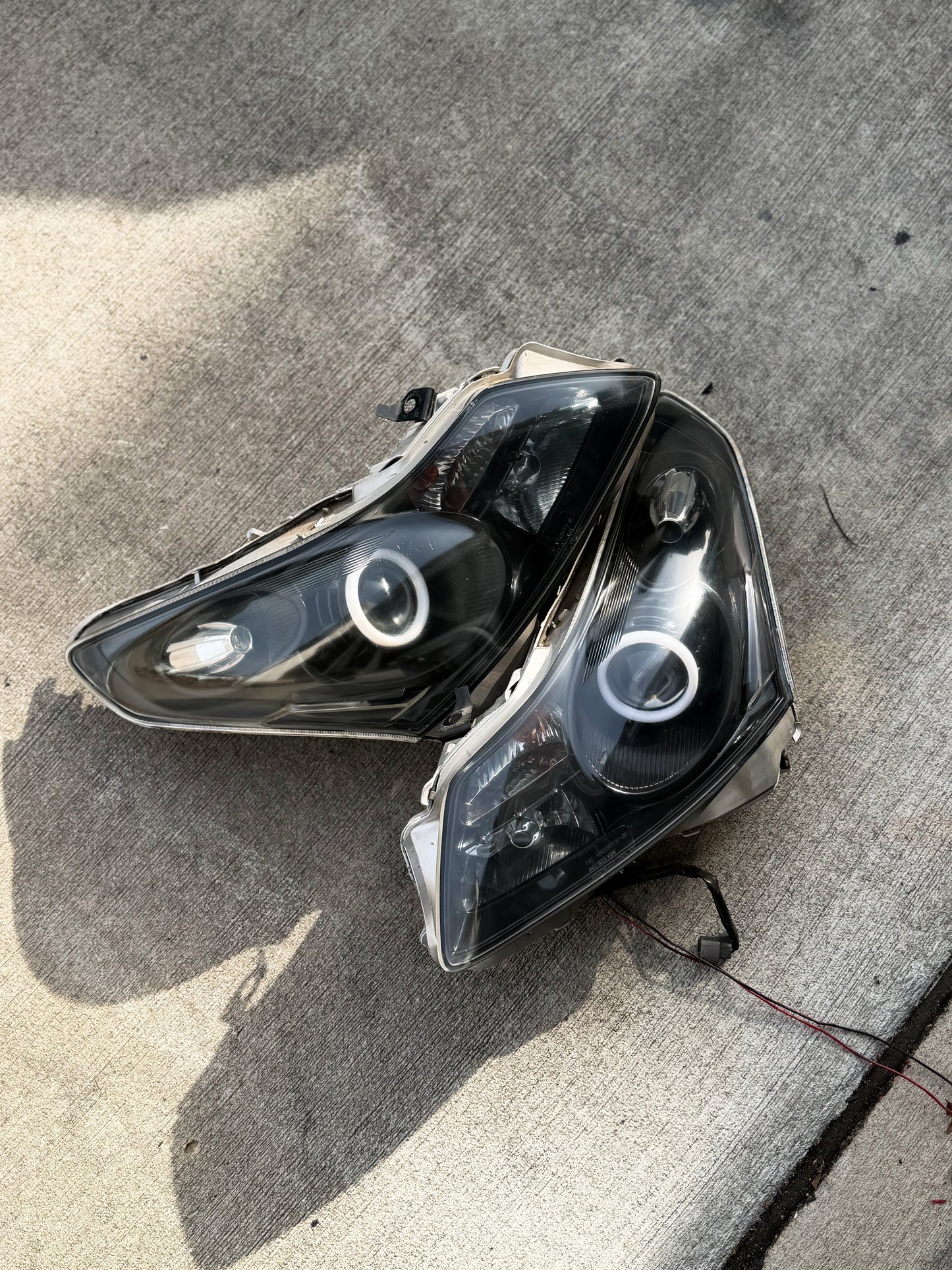 07-09 G35/ G37 Halo Headlights *used*