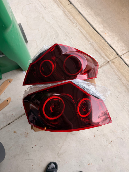 Infiniti G37 V36 G35 Q40 06-14 4dr Sedan Halo Tail Lights