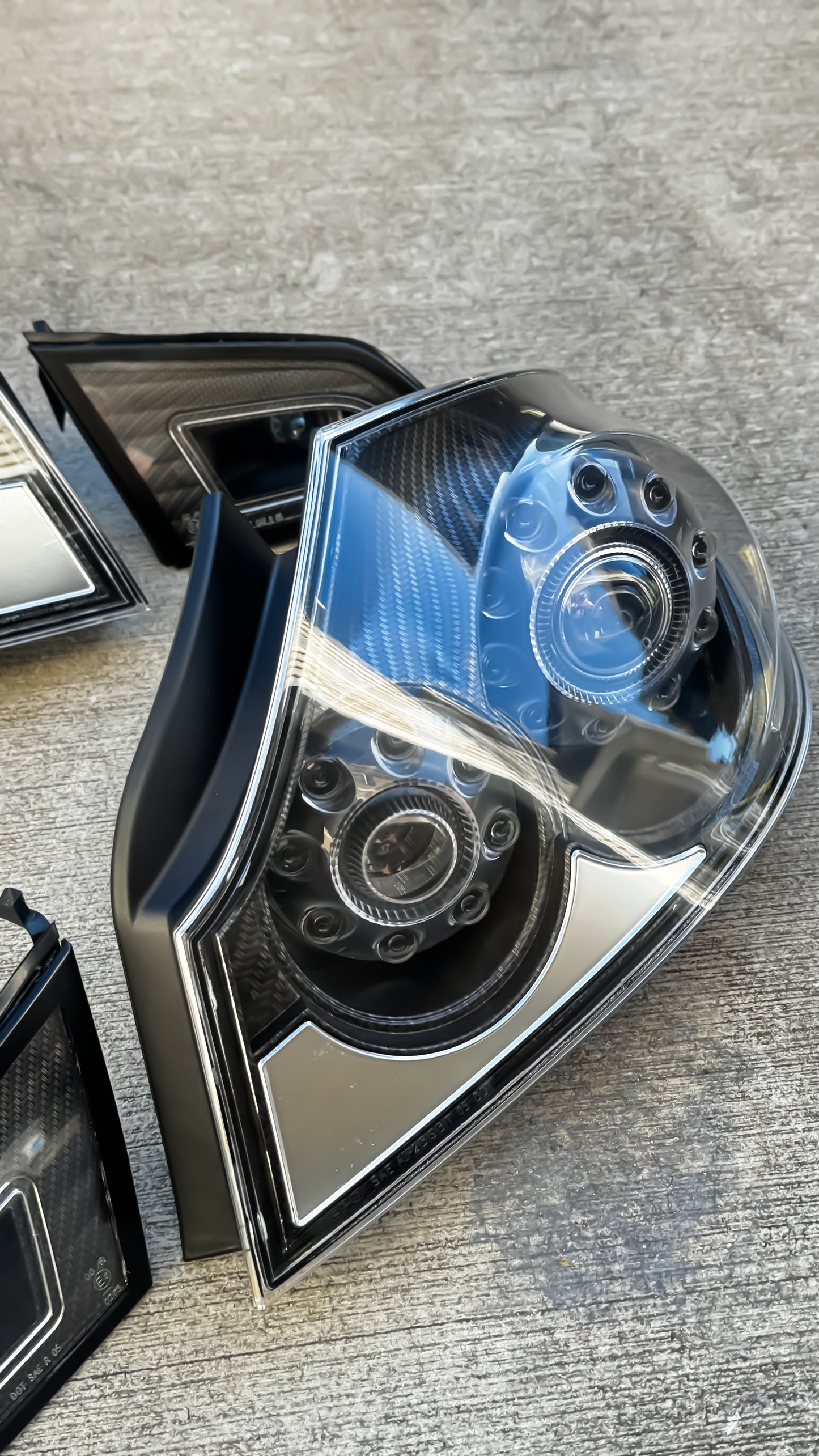 Infiniti G37 V36 G35 Q40 06-14 4dr Sedan Tail Lights with Carbon Fiber