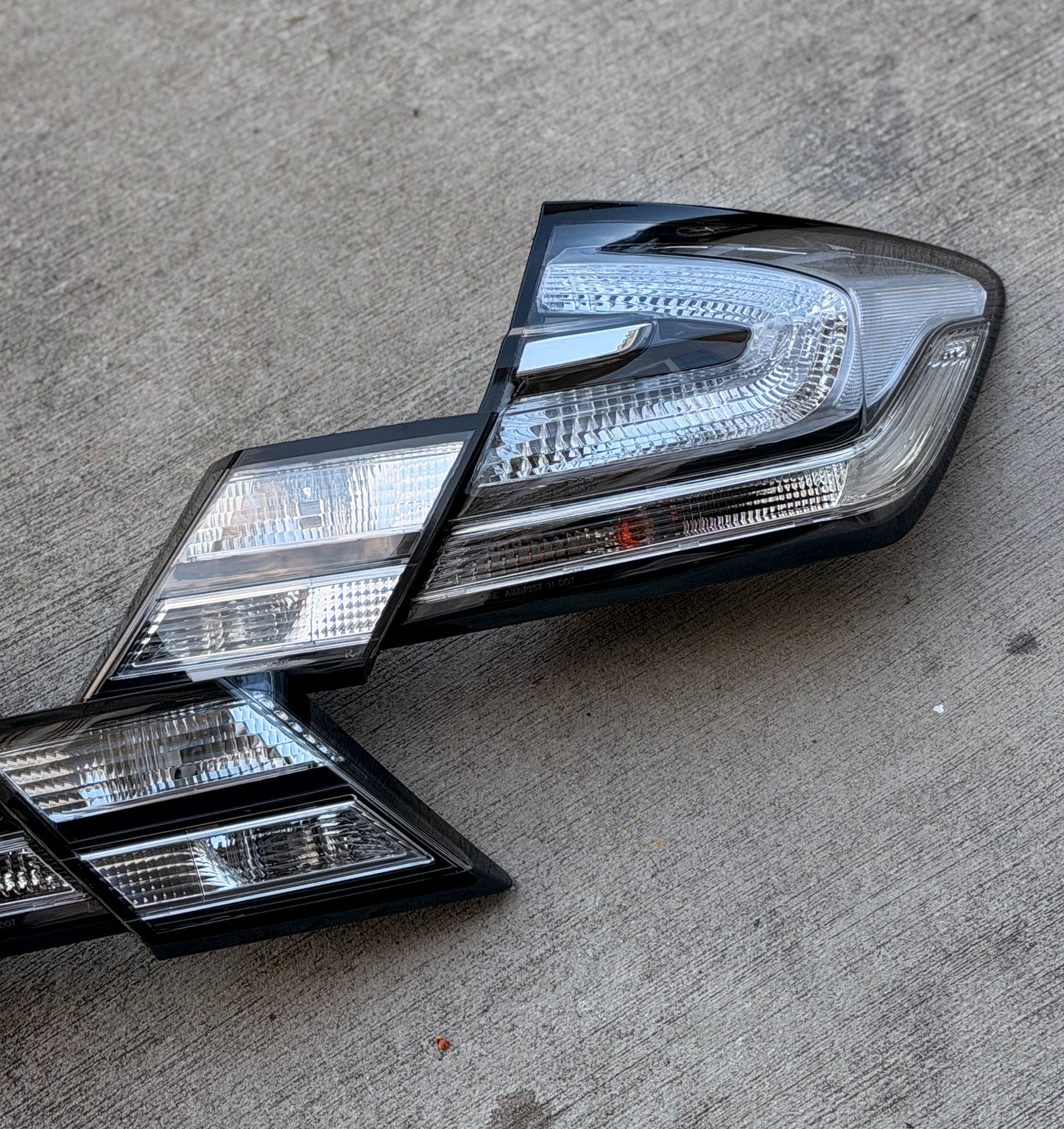 13-15 Civic Sedan Clear Tail Lights