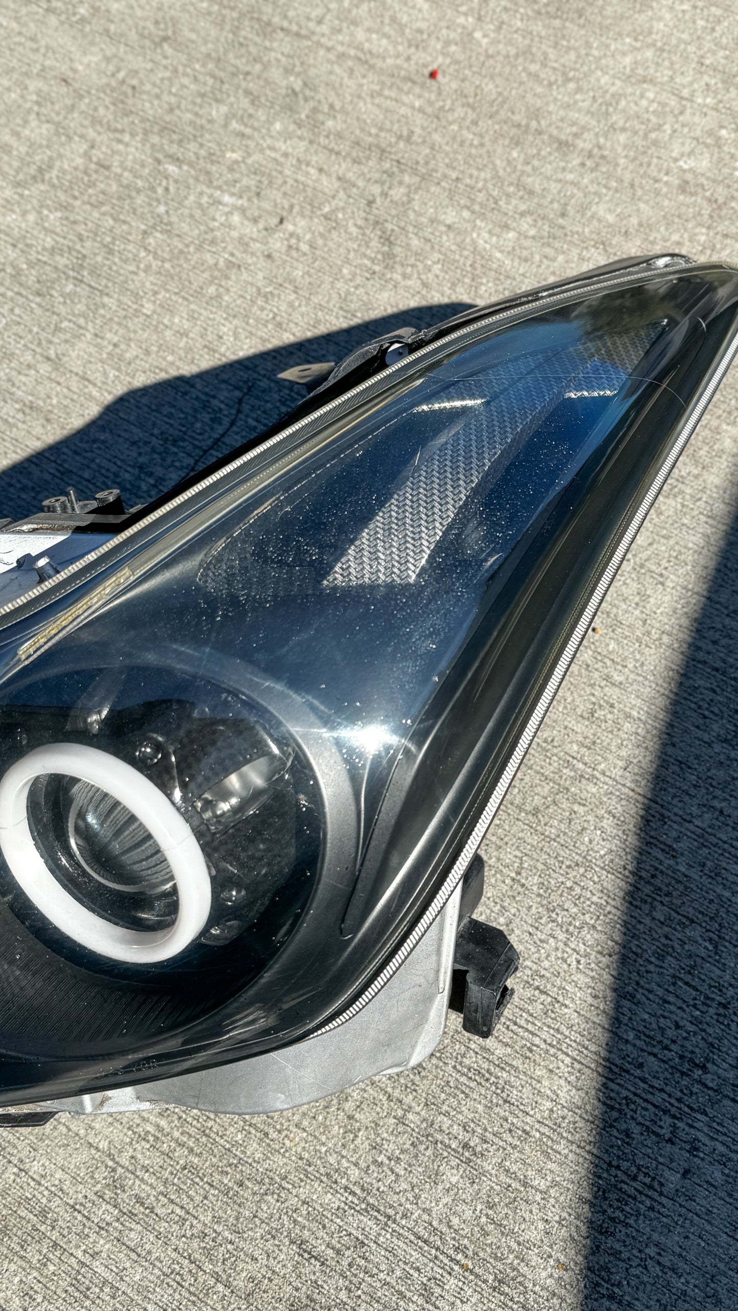 Infiniti G37 Coupe Halo Headlights
