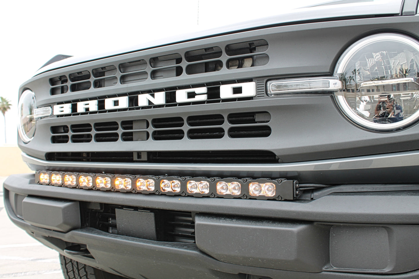 2021+ Ford Bronco Standard Bumper 40in Light Bar - PRO